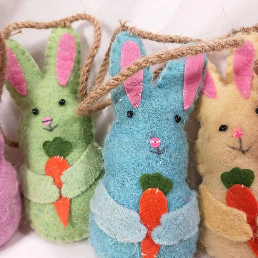 Cottontail Lane Wool Felt Twine Easter Garland Bunny Rabbits Stuffed Pastel 6ft